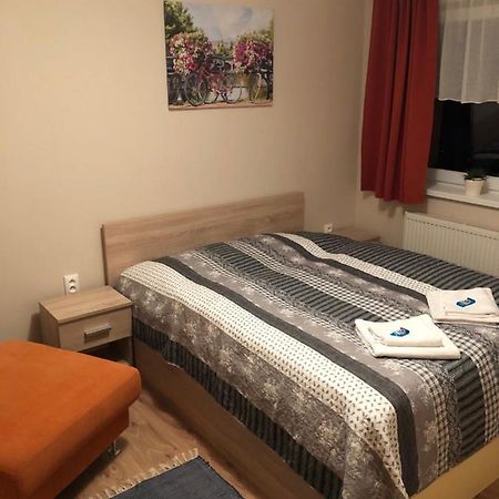 Appartement Beska à Bešeňová Extérieur photo